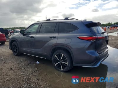 Drugie zdjęcie samochodu z przodu: 2021 TOYOTA HIGHLANDER XSE VIN:5TDLZRAH5MS068907 - miniatura