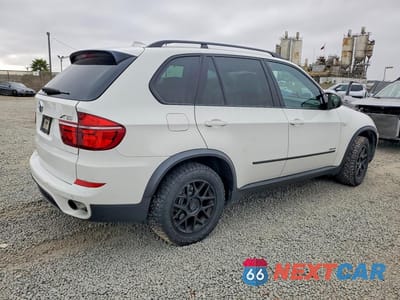 Trzecie zdjęcie samochodu z tyłu: 2013 BMW X5 XDRIVE35I VIN:5UXZV4C5XD0E03465 - miniatura