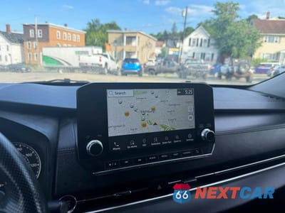 Piąte zdjęcie samochodu w środku: 2022 MITSUBISHI OUTLANDER SEL VIN:JA4J4VA8XNZ082150 - miniatura