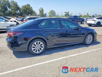 Trzecie zdjęcie samochodu z tyłu: 2023 TOYOTA CAMRY LE VIN:4T1C11AK5PU122822 - miniatura