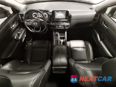 Zdjęcie 8 z 13 samochodu: 2022 NISSAN PATHFINDER SL VIN:5N1DR3CB7NC234529 - miniatura