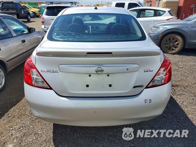 Zdjęcie 6 z 12 samochodu: 2013 NISSAN VERSA 1.6 S VIN:3N1CN7AP2DL876986 - miniatura