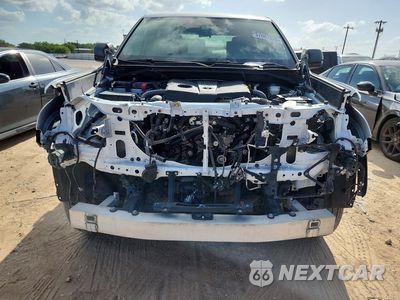 Piąte zdjęcie samochodu w środku: 2024 TOYOTA TUNDRA SR5 VIN:5TFLA5AB7RX040538 - miniatura