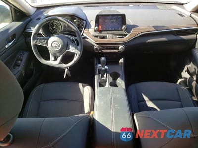 Zdjęcie 8 z 13 samochodu: 2025 NISSAN ALTIMA SV VIN:1N4BL4DV2SN433361 - miniatura