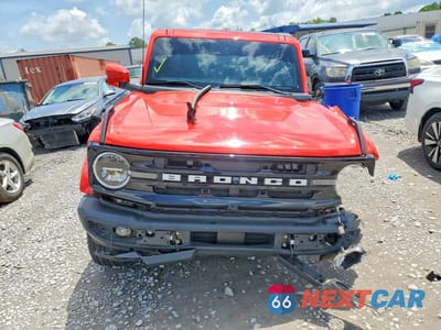 Piąte zdjęcie samochodu w środku: 2023 FORD BRONCO BASE VIN:1FMDE5CP6PLB19961 - miniatura