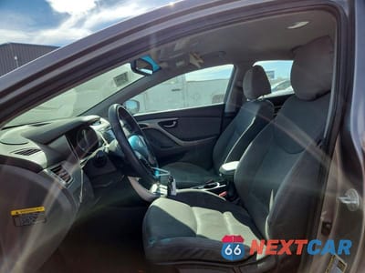 Zdjęcie 7 z 12 samochodu: 2013 HYUNDAI ELANTRA GLS VIN:5NPDH4AE1DH173322 - miniatura