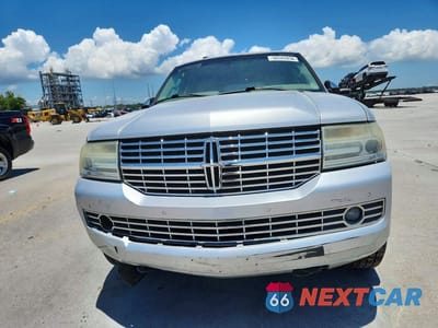 Piąte zdjęcie samochodu w środku: 2013 LINCOLN NAVIGATOR VIN:5LMJJ2H51DEL06901 - miniatura