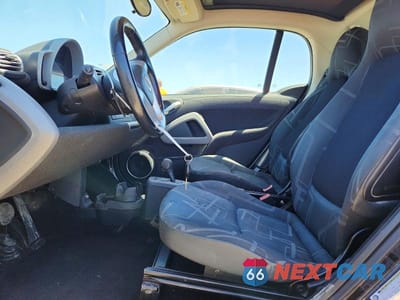 Zdjęcie 7 z 12 samochodu: 2008 SMART FORTWO PURE VIN:WMEEJ31X68K144864 - miniatura
