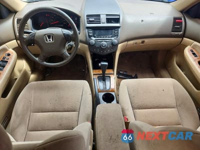 Zdjęcie 8 z 12 samochodu: 2003 HONDA ACCORD EX VIN:JHMCM56613C062583 - miniatura