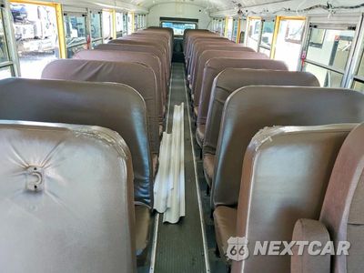 Piąte zdjęcie samochodu w środku: 2014 BLUE BIRD SCHOOL BUS / TRANSIT BUS VIN:1BABNBPA7EF302095 - miniatura