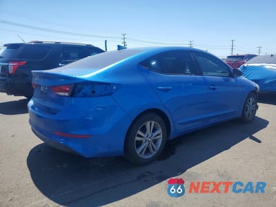 Trzecie zdjęcie samochodu z tyłu: 2017 HYUNDAI ELANTRA SE VIN:5NPD84LF3HH165962 - miniatura