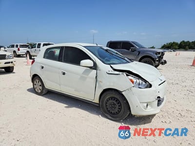Czwarte zdjęcie samochodu z boku: 2014 MITSUBISHI MIRAGE VIN:ML32A3HJXEH016514 - miniatura