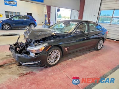2015 BMW 328 XIGT WBA3X5C57FD560805 - główne zdjęcie licytacji z USA - miniatura