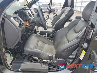 Zdjęcie 7 z 14 samochodu: 2024 VOLVO XC90 PLUS VIN:YV4062PE2R1196331 - miniatura