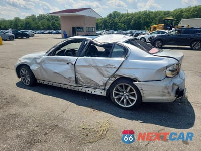 Trzecie zdjęcie samochodu z tyłu: 2007 BMW 335XI VIN:WBAVD53587A006094 - miniatura