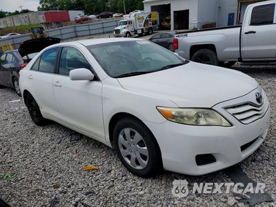 Czwarte zdjęcie samochodu z boku: 2010 TOYOTA CAMRY LE VIN:4T1BF3EK1AU524668 - miniatura