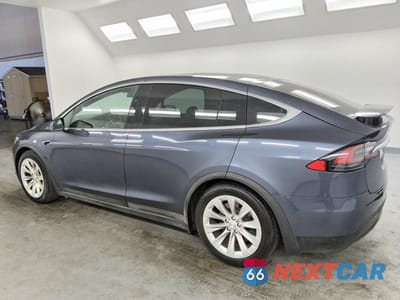 Drugie zdjęcie samochodu z przodu: 2020 TESLA MODEL X VIN:5YJXCDE29LF241410 - miniatura