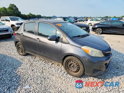 Czwarte zdjęcie samochodu z boku: 2012 TOYOTA YARIS 5-DOOR LE VIN:JTDKTUD30CD524211 - miniatura