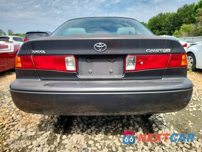 Zdjęcie 6 z 12 samochodu: 2000 TOYOTA CAMRY CE VIN:4T1BG22K5YU986186 - miniatura