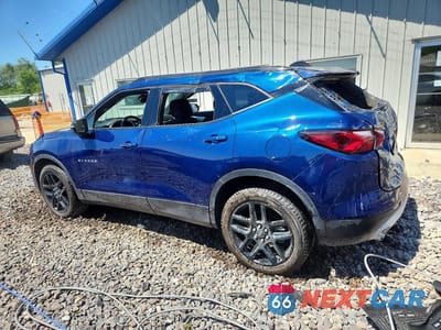 Drugie zdjęcie samochodu z przodu: 2022 CHEVROLET BLAZER 2LT VIN:3GNKBCR41NS197066 - miniatura