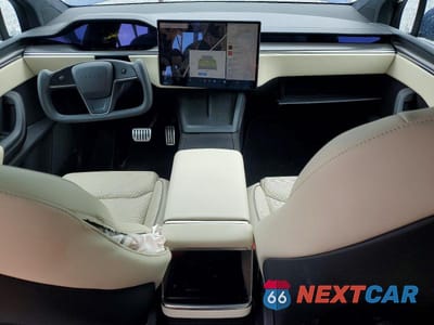 Zdjęcie 8 z 12 samochodu: 2023 TESLA MODEL X VIN:7SAXCBE67PF383089 - miniatura