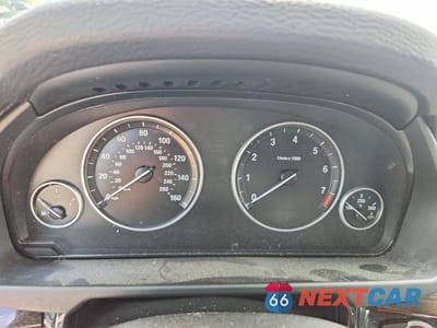 Zdjęcie 9 z 13 samochodu: 2015 BMW X5 XDRIVE35I VIN:5UXKR0C51F0K69444 - miniatura