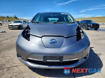 Piąte zdjęcie samochodu w środku: 2015 NISSAN LEAF S VIN:1N4AZ0CP3FC327802 - miniatura