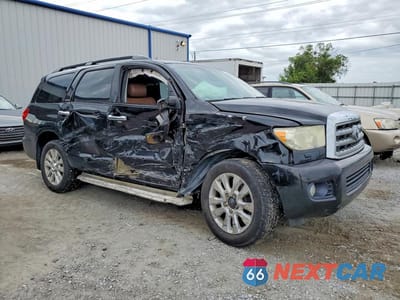 Czwarte zdjęcie samochodu z boku: 2016 TOYOTA SEQUOIA PLATINUM VIN:5TDDW5G13GS145682 - miniatura
