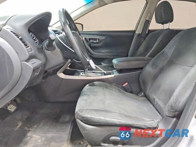 Zdjęcie 7 z 13 samochodu: 2015 NISSAN ALTIMA 2.5 S VIN:1N4AL3APXFN363576 - miniatura