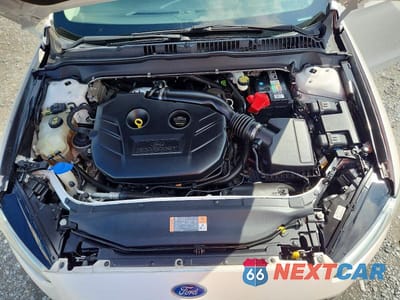Zdjęcie 11 z 12 samochodu: 2016 FORD FUSION SE VIN:3FA6P0H9XGR130313 - miniatura