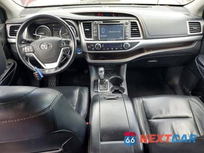 Zdjęcie 8 z 13 samochodu: 2018 TOYOTA HIGHLANDER HYBRID XLE VIN:5TDJGRFH4JS038380 - miniatura