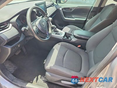 Zdjęcie 7 z 12 samochodu: 2019 TOYOTA RAV4 LE VIN:2T3H1RFV0KW016320 - miniatura