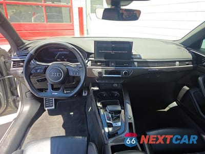 Zdjęcie 9 z 10 samochodu: 2020 AUDI S4 VIN:WAUB4AF42LA064663 - miniatura