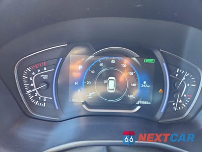 Zdjęcie 9 z 13 samochodu: 2019 HYUNDAI SANTA FE LIMITED 2.4L VIN:5NMS5CAD6KH085572 - miniatura