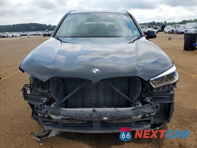 Piąte zdjęcie samochodu w środku: 2021 BMW X5 SDRIVE 40I VIN:5UXCR4C00M9E64172 - miniatura
