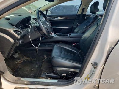 Zdjęcie 7 z 13 samochodu: 2015 LINCOLN MKZ HYBRID VIN:3LN6L2LU0FR628706 - miniatura