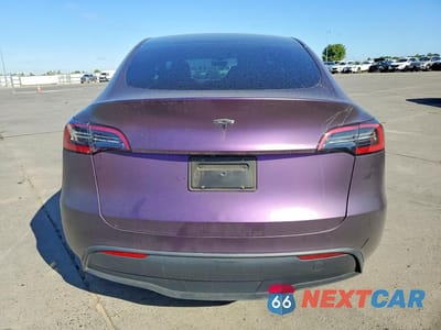 Zdjęcie 6 z 12 samochodu: 2023 TESLA MODEL Y VIN:7SAYGDEE4PA158198 - miniatura