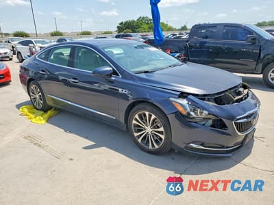Czwarte zdjęcie samochodu z boku: 2017 BUICK LACROSSE PREMIUM VIN:1G4ZR5SSXHU180810 - miniatura