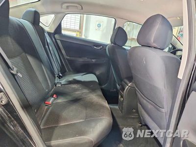 Zdjęcie 10 z 12 samochodu: 2019 NISSAN SENTRA S VIN:3N1AB7AP7KY216507 - miniatura