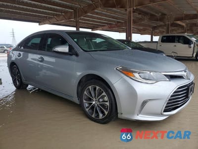 Czwarte zdjęcie samochodu z boku: 2018 TOYOTA AVALON XLE PREMIUM VIN:4T1BK1EB7JU269038 - miniatura