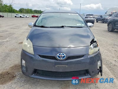Piąte zdjęcie samochodu w środku: 2010 TOYOTA PRIUS IV VIN:JTDKN3DUXA0046350 - miniatura