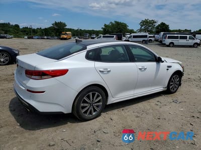 Trzecie zdjęcie samochodu z tyłu: 2019 KIA OPTIMA LX VIN:5XXGT4L36KG300212 - miniatura