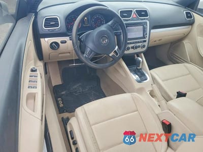 Zdjęcie 8 z 12 samochodu: 2013 VOLKSWAGEN EOS KOMFORT VIN:WVWBW8AH7DV001844 - miniatura
