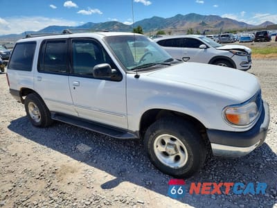 Czwarte zdjęcie samochodu z boku: 2001 FORD EXPLORER XLT VIN:1FMZU73E81ZA56014 - miniatura