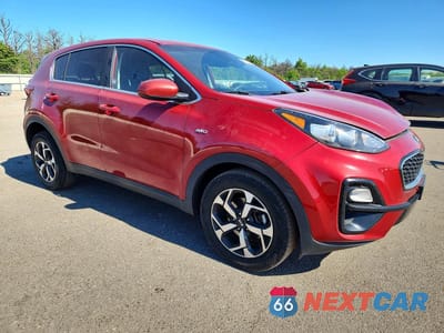 Czwarte zdjęcie samochodu z boku: 2022 KIA SPORTAGE LX VIN:KNDPMCAC2N7979323 - miniatura