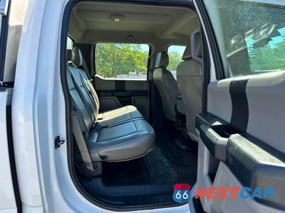 Piąte zdjęcie samochodu w środku: 2019 FORD F250 SUPER DUTY VIN:1FT7W2BT0KEC82758 - miniatura