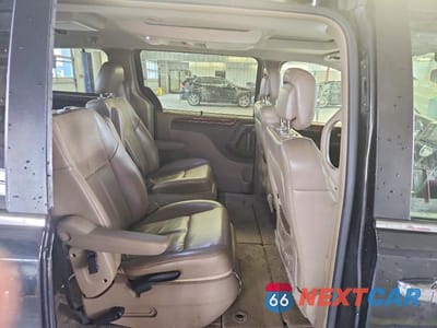 Zdjęcie 11 z 13 samochodu: 2011 CHRYSLER TOWN & COUNTRY LIMITED VIN:2A4RR6DG0BR500234 - miniatura