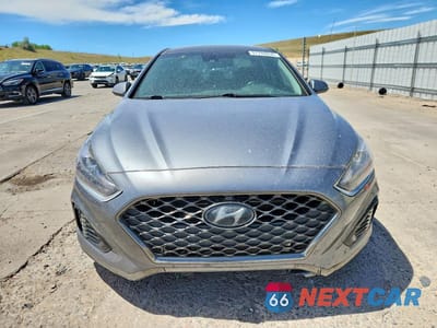Piąte zdjęcie samochodu w środku: 2018 HYUNDAI SONATA LIMITED VIN:5NPE34AFXJH707599 - miniatura