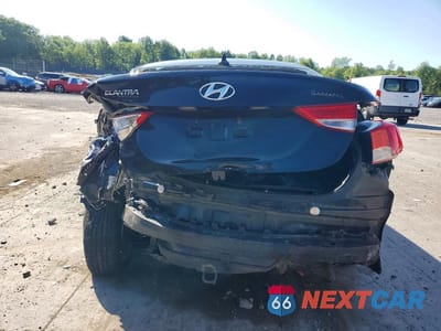 Zdjęcie 6 z 12 samochodu: 2013 HYUNDAI ELANTRA GLS VIN:5NPDH4AE3DH429069 - miniatura