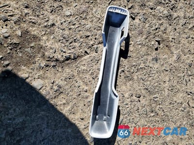 Zdjęcie 13 z 14 samochodu: 2023 GMC TERRAIN DENALI VIN:3GKALXEGXPL158776 - miniatura
